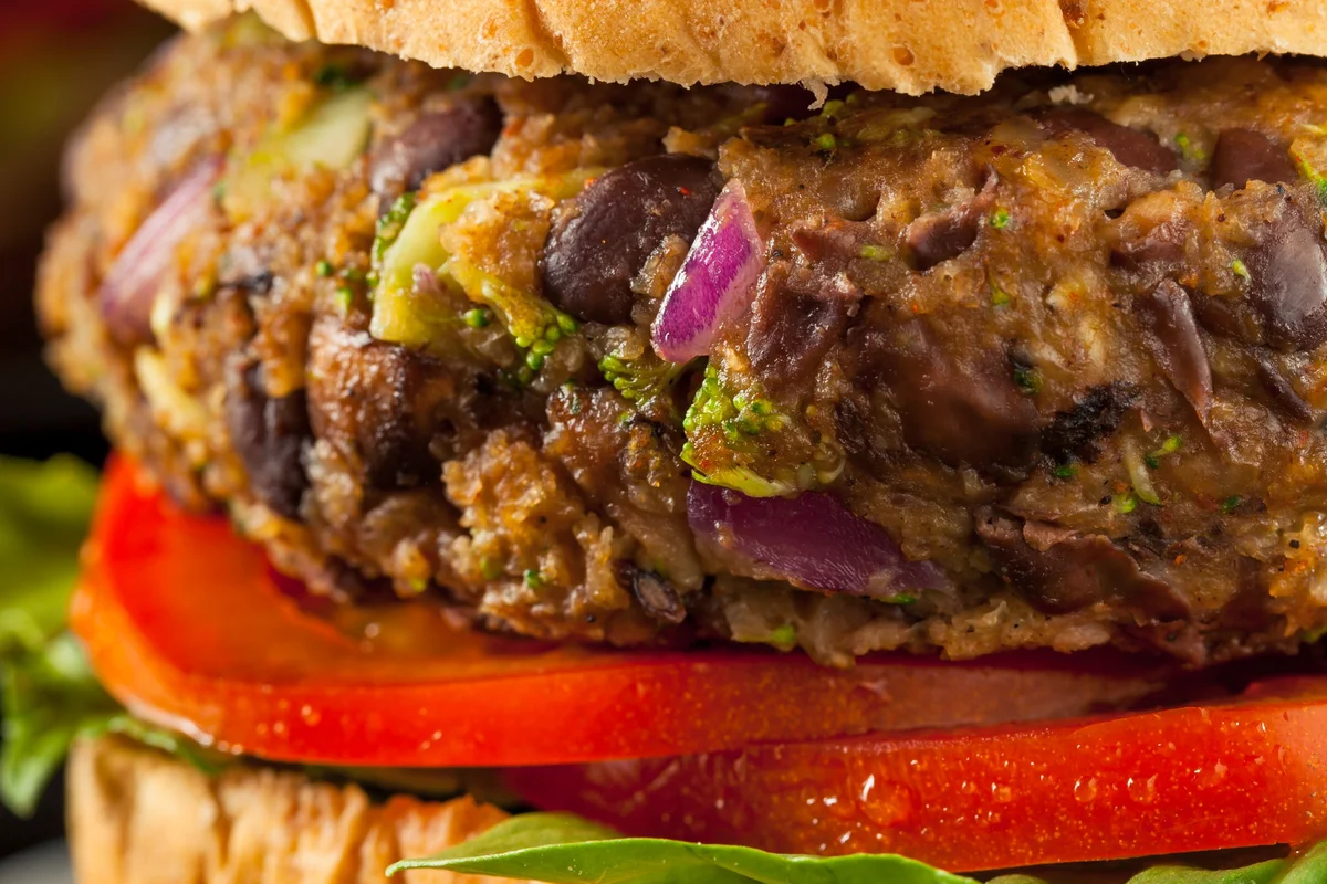 Ultimate Black Bean & Chickpea Veggie Burgers