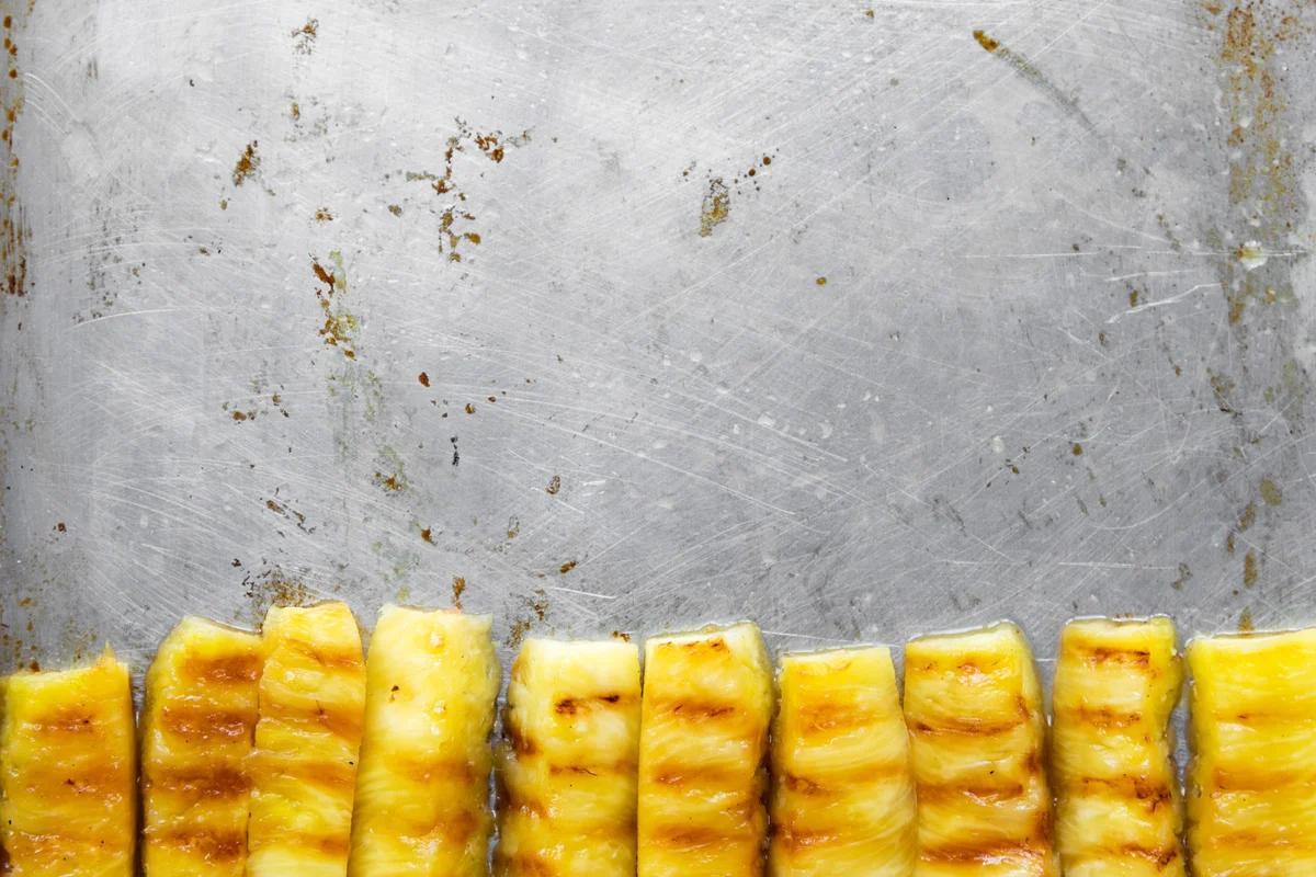 Grilled Pineapple with Brown Sugar & Cinnamon