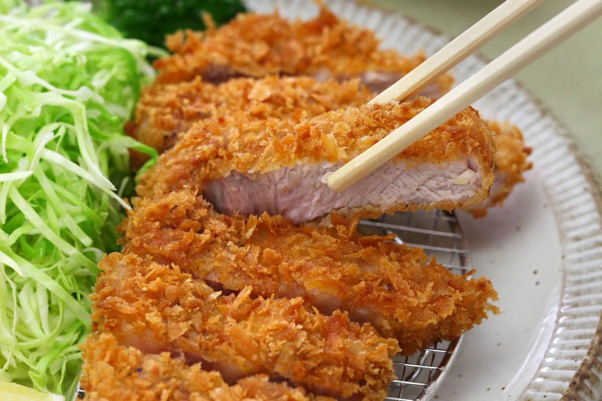 Tonkatsu a la Parrilla - Cerdo Empanizado
