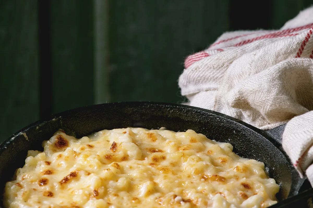 Macaroni au fromage fumé aux cinq fromages