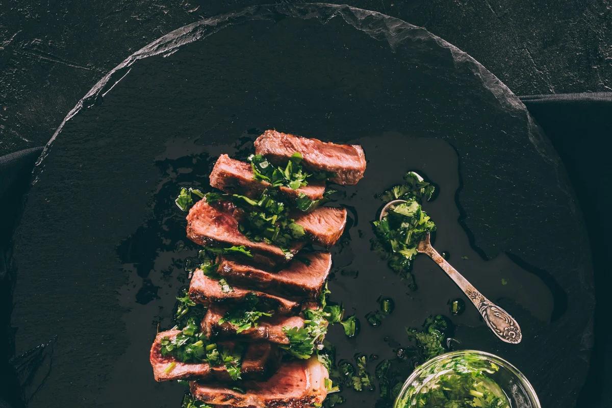 Pechuga de Pato Asada con Chimichurri
